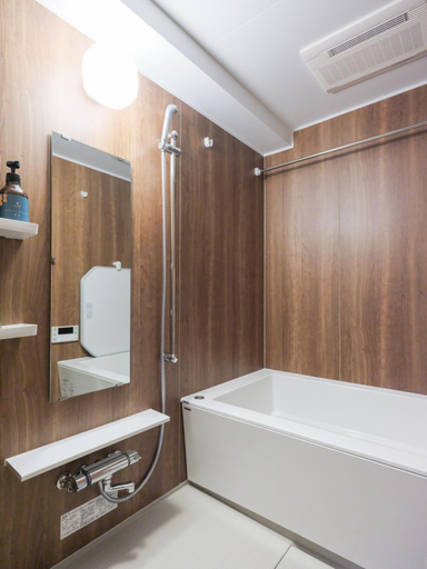 Bathroom 4, LANG Hotel Kitaueno, Taitō