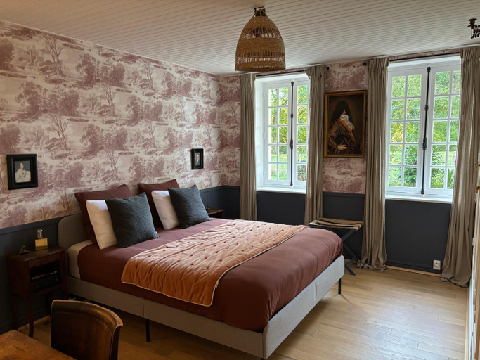 Bedroom, La Haute Tremiere, Cher