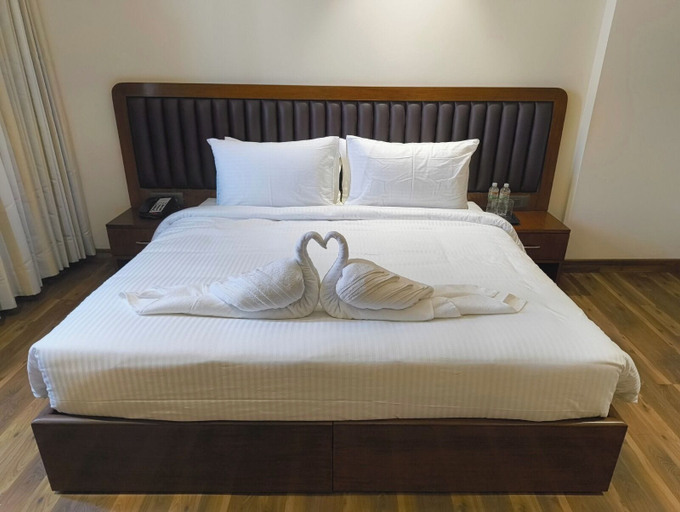 Room 5, Hotel KRB Greens, Jhajjar