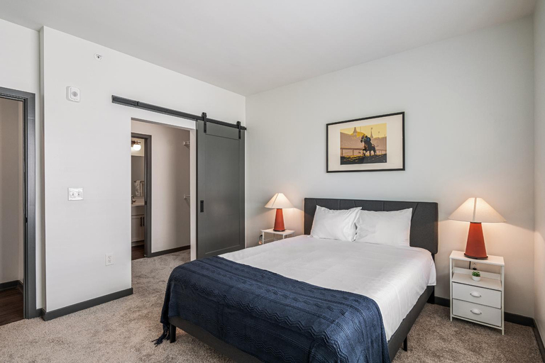 5, CozySuites at AYR, Marion