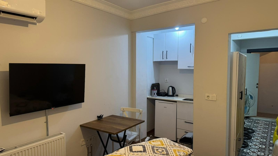 Room 2, Balatlifesuites, Fatih