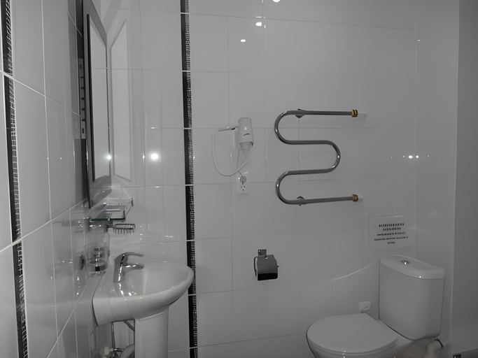 Bathroom 5, Bed & Breakfast Bravo, Yakutsk gorsovet