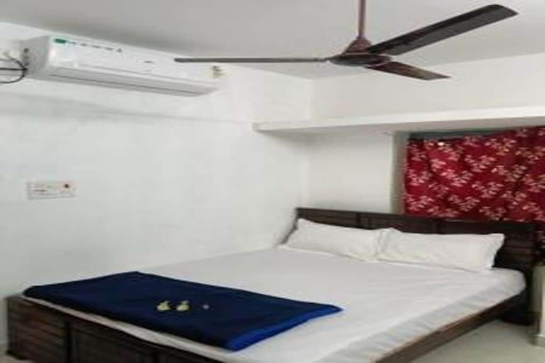Room 5, Haresh Residency, Tiruvannamalai