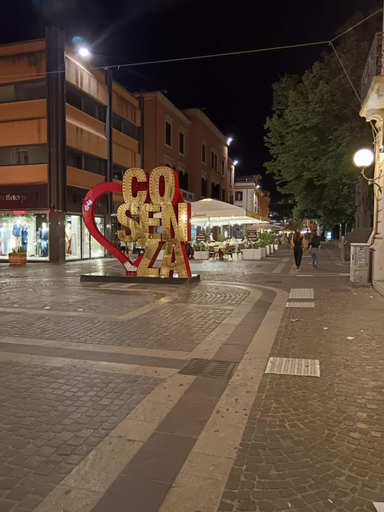 Others 5, Dimora al Centro, Cosenza