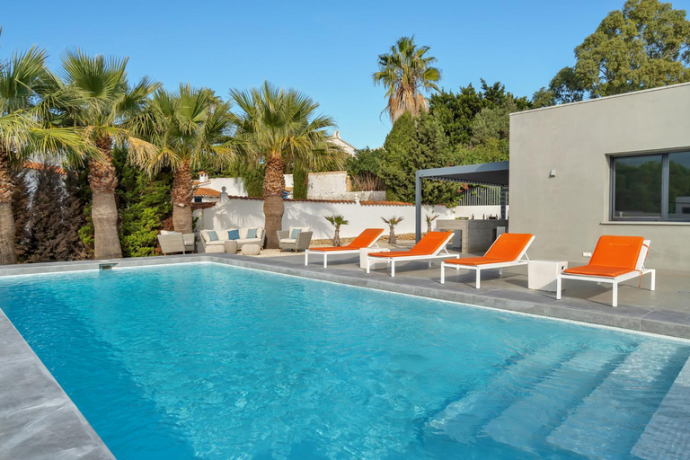 Sport & Beauty 2, Casa Mieke Modern Villa Denia View of the Montgo Mountain, Alicante