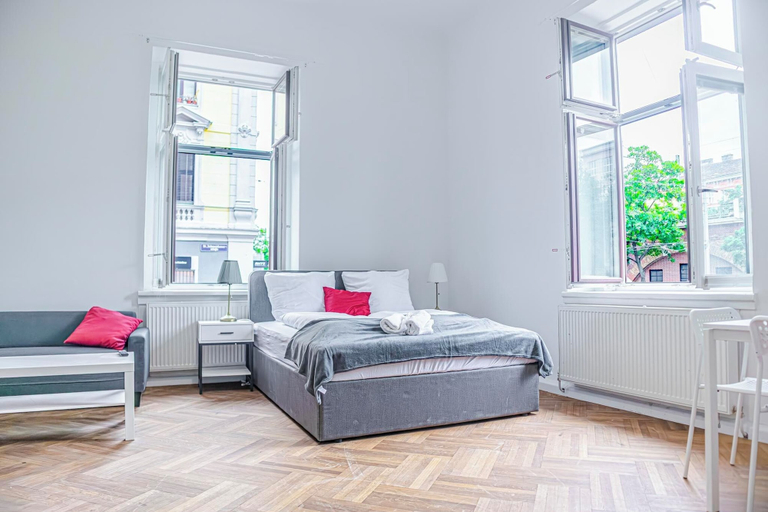 Room 2, Stylish 2BR Apt Near AKH Easy Center, Wien