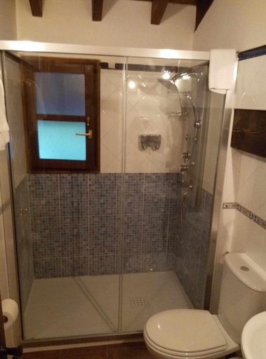 Bathroom, Complejo Apartamentos La Hacienda de Maria, Cantabria