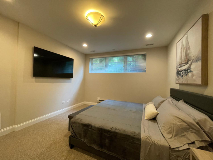Bedroom 2, The Sono Chicago, Cook