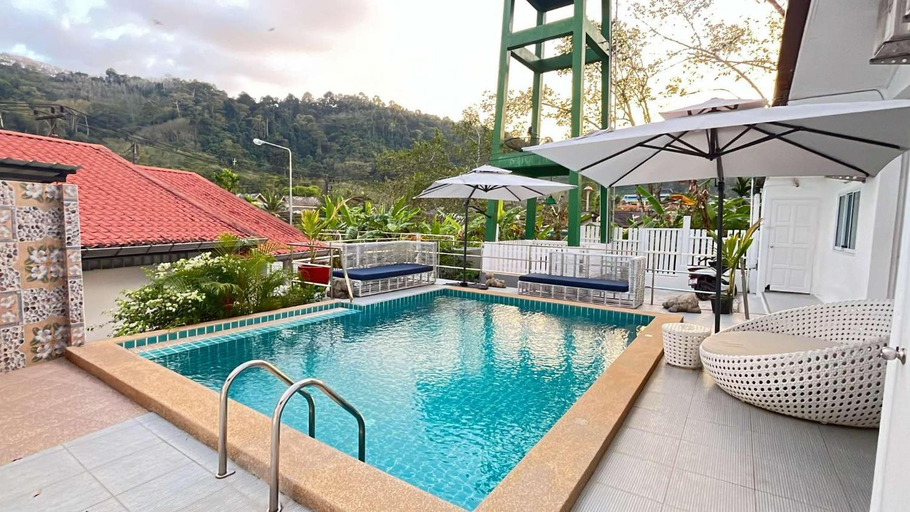 Sport & Beauty, Elephant Sports Bar and Accommodation, Pulau Phuket