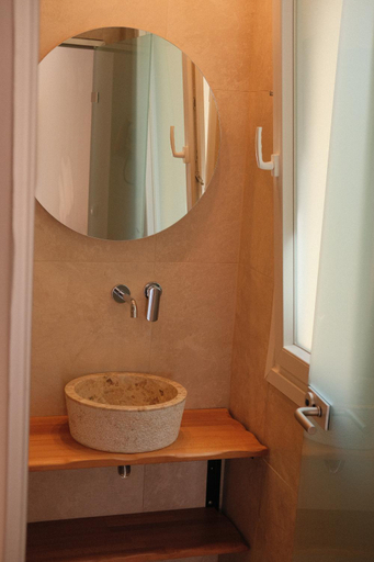 Bathroom 4, IVANKA'S VILLAS, East Macedonia and Thrace