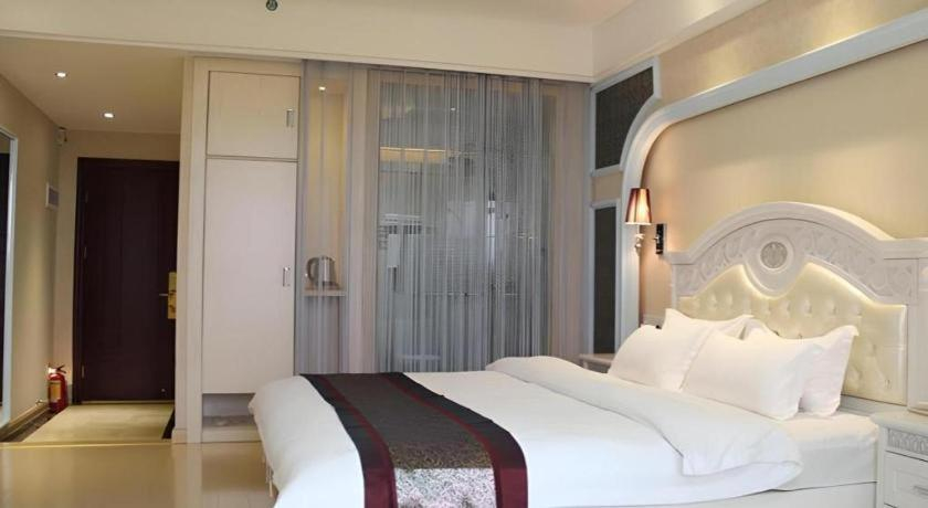 Bedroom 3, Chuanghui Business Hotel, Guangzhou