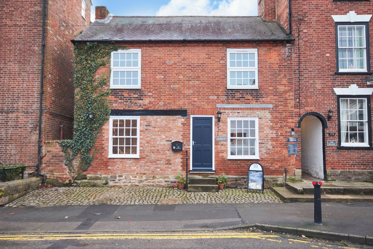 Exterior & Views 2, Gateway Mews, Leicestershire