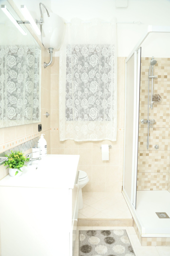 Bathroom 3, La casetta sul mare, Cosenza