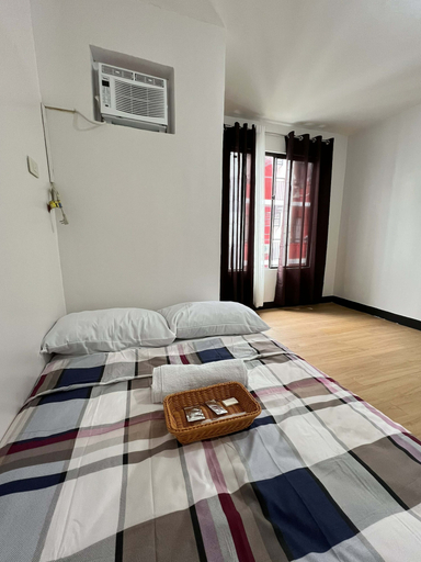 Room 2, Cozy Condo for Relaxing Stays, Imus