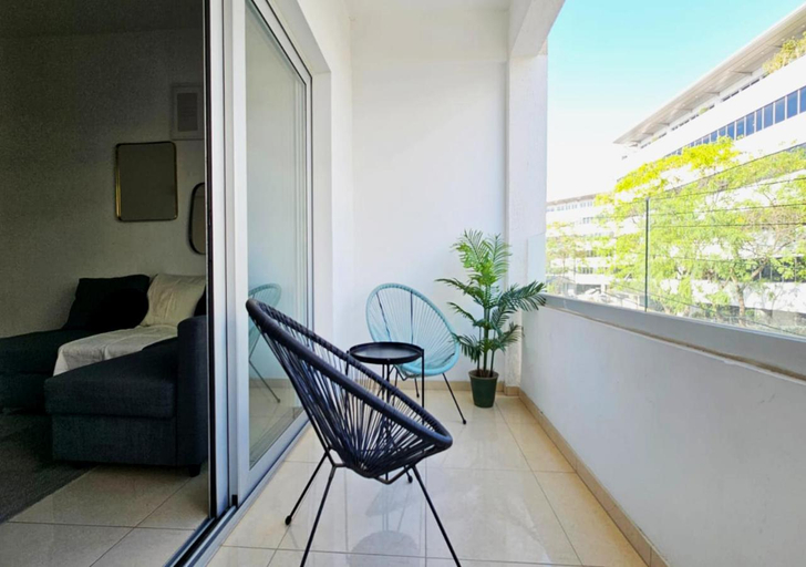 Others 2, Phaedrus Living: City Centre Luxury Flat Esperidon 201