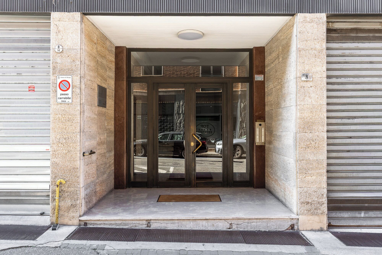 Property entrance, Casa Garbo by Wonderful Italy, Bologna