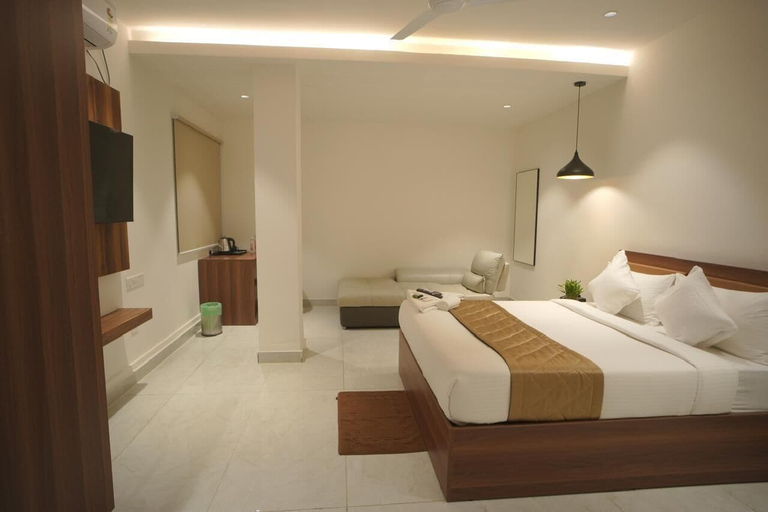 Room 4, Serenity the luxurious stay, Bangalore