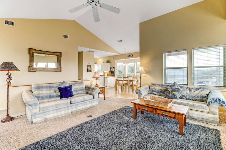 Interior 5, 2641a S Fletcher Ave, Nassau