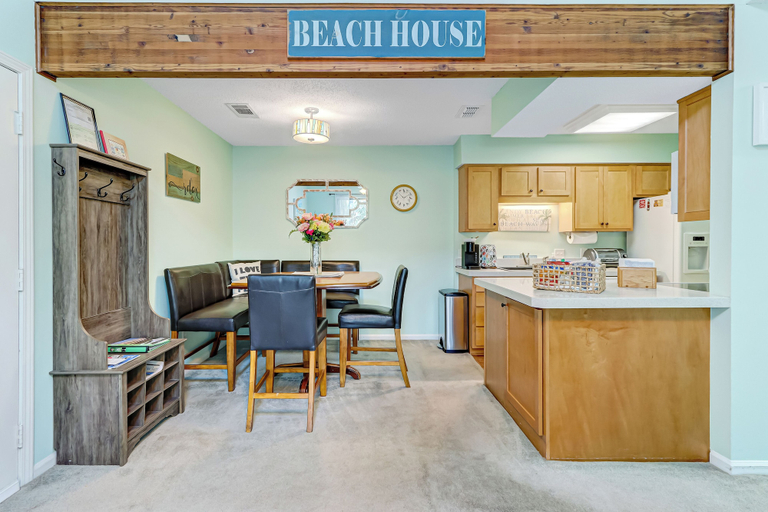 Interior 5, 2745 Forest Ridge, Nassau