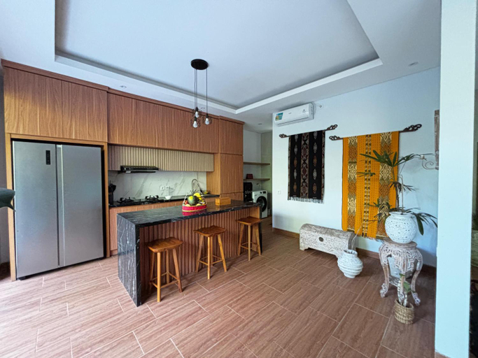 Others 5, Ningmas Residence 203, Gianyar