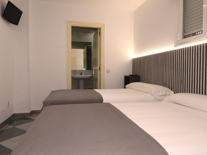 Bedroom 2, Hostal Henares, Madrid