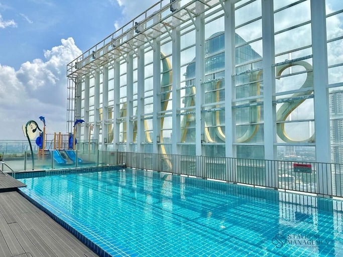Pool 3, Suasana Residence Near CIQ Johor Bahru by Stayrene, Johor Bahru