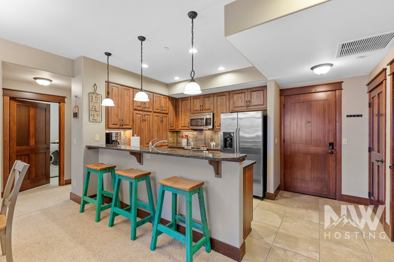 Interior 4, RC 2051 207, Kootenai