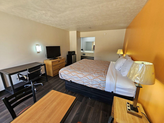 Bedroom 2, TRAVEL INN, Rankin