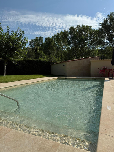 Sport & Beauty 2, Camping Bungalow el Llac de Banyoles, Girona