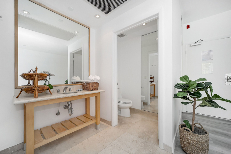 Bathroom 4, St Augustine Hotel By At Mine Hospitality, Miami-Dade
