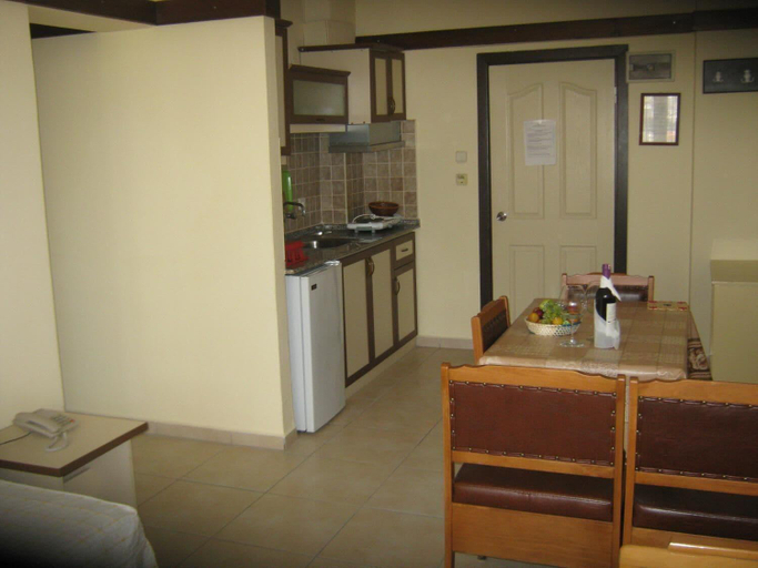 Bedroom 3, Oya Apartments, Kuşadası