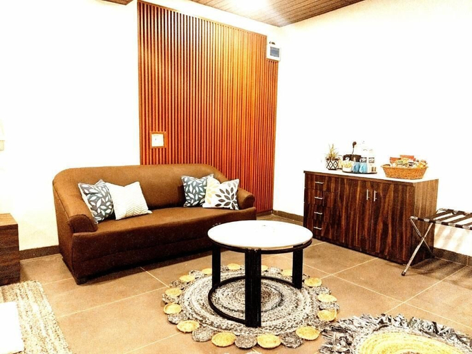 Living area, VANDHAARA LUXURY STAYS, Pune
