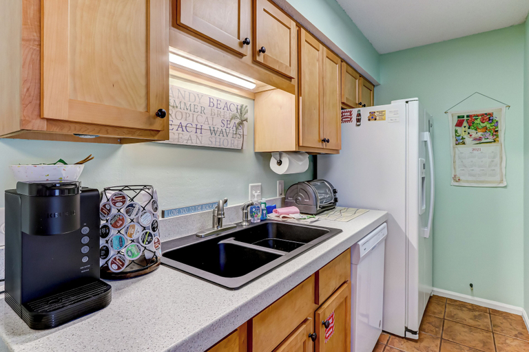 Interior 3, 2745 Forest Ridge, Nassau