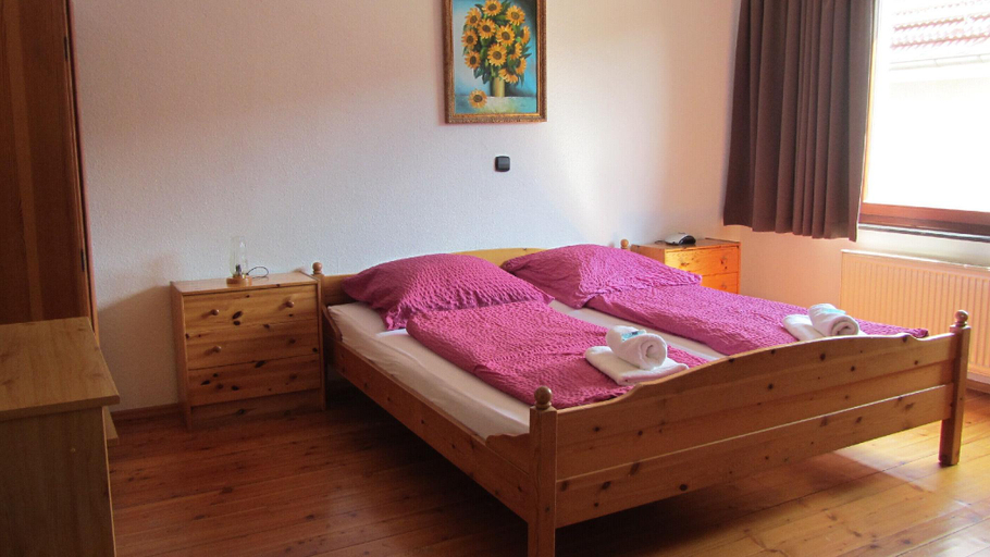 Bedroom 2, Gruner Baum, Neckar-Odenwald-Kreis