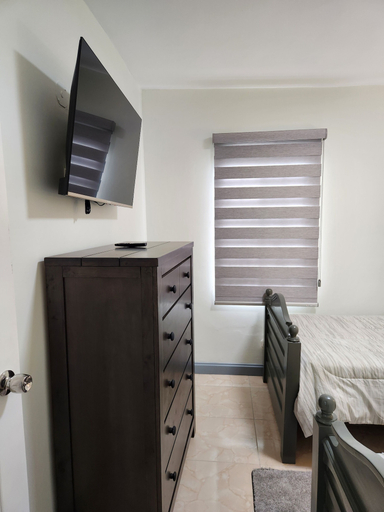 Room 4, Norwick Bliss