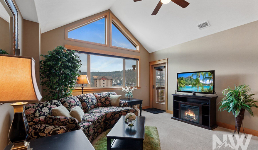 Interior 4, RC 2050 309, Kootenai