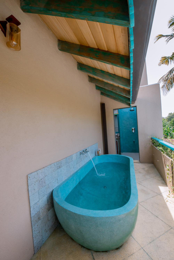 Bathroom 4, Sithagi River Front, Weligama
