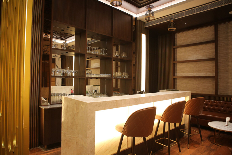Bar (on property), Country Yard Hotel, Jalandhar