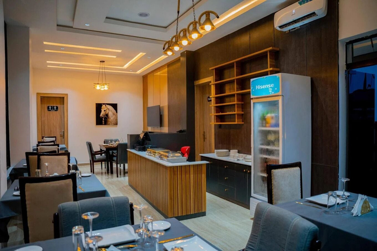 Dining, Nirvana City Hotel, Oredo Edo