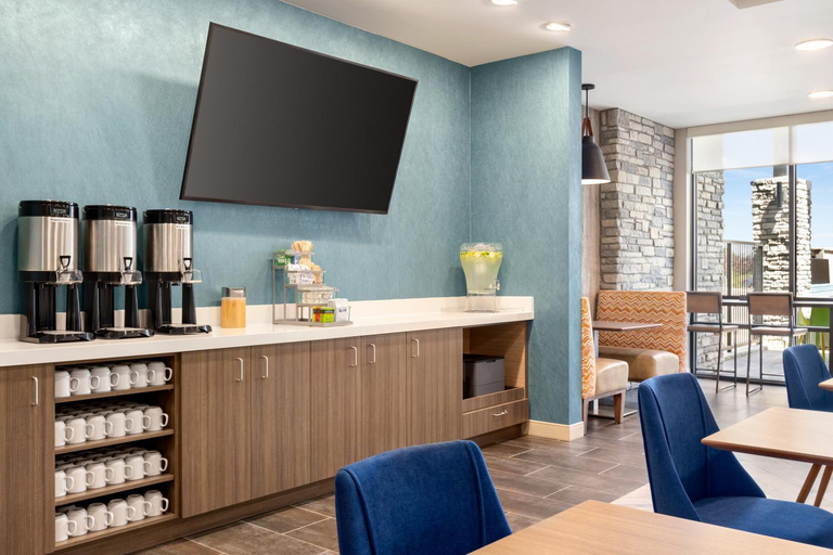 Food & Drinks 4, Home2 Suites by Hilton Cheyenne, Laramie