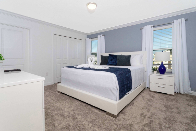Bedroom 2, Stunning 4 Bd w/ Pool Close to Disney @ Champions Gate 990, Osceola