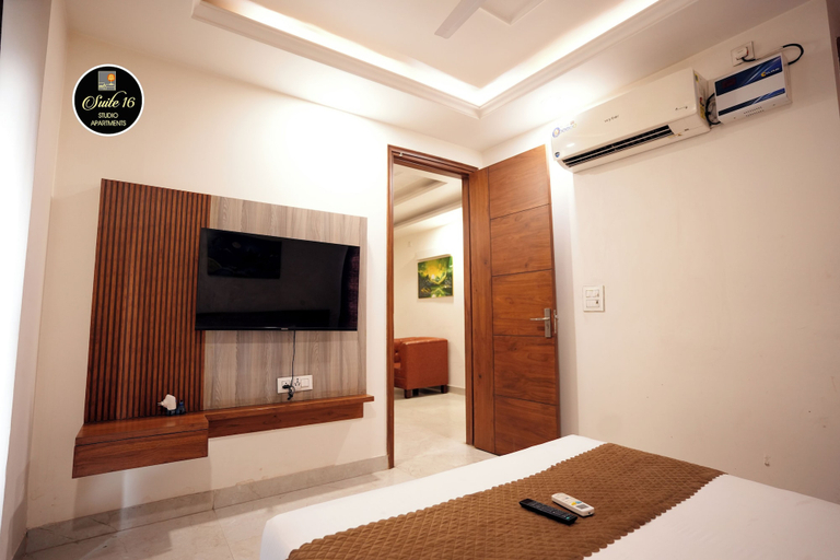 Room 2, Suite 16 Studio Apartment, Gurgaon