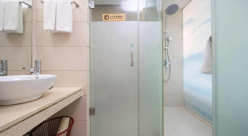 Bathroom 3, Maihao International Hotel, Zhuhai