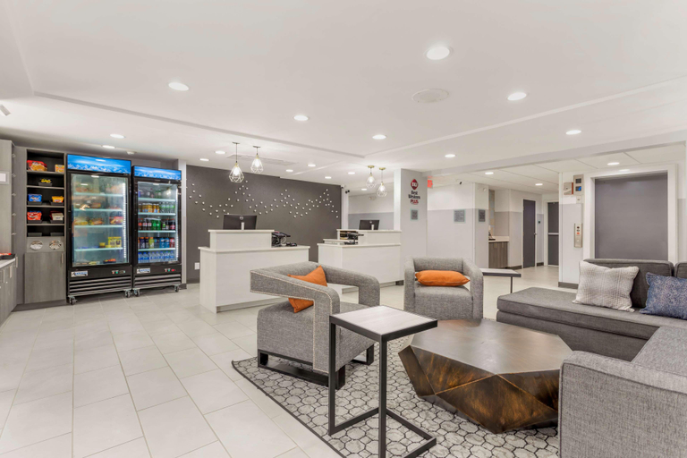 Public Area 2, Best Western Plus Cleveland Inn & Suites, Bradley