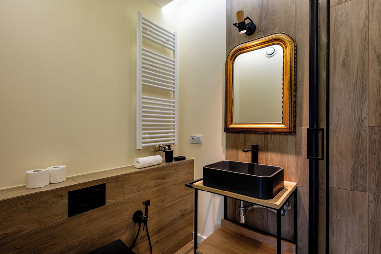 Bathroom 5, RentPlanet - Apartament Brzoskwiniowa, Środa Śląska