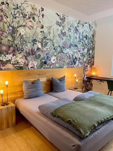 Bedroom 2, Hotel Profis, Rheintal