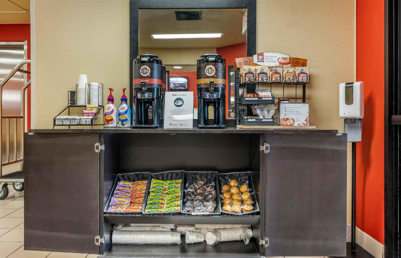 Food & Drinks 4, Extended Stay America Suites - Pittsburgh - Carnegie, Allegheny