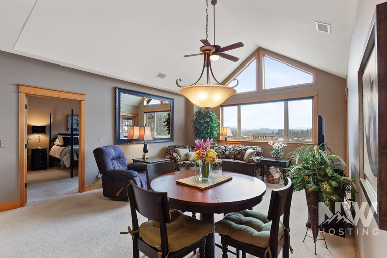 Interior 3, RC 2050 309, Kootenai