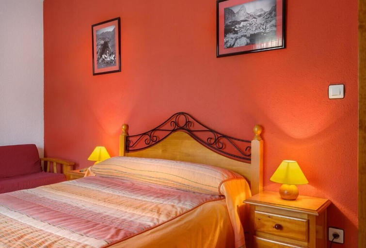 Bedroom 5, Hostal Kimboa, Huesca