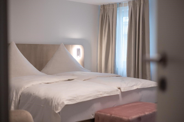 Room 2, Hotel Johannisberg, Hochtaunuskreis